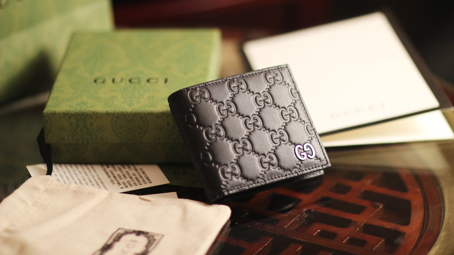 G*u*i signature wallet