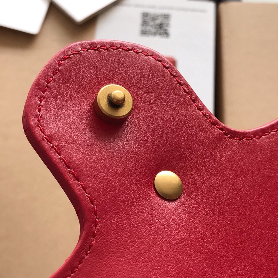 gg marmont matelassé leather S*per mini bag