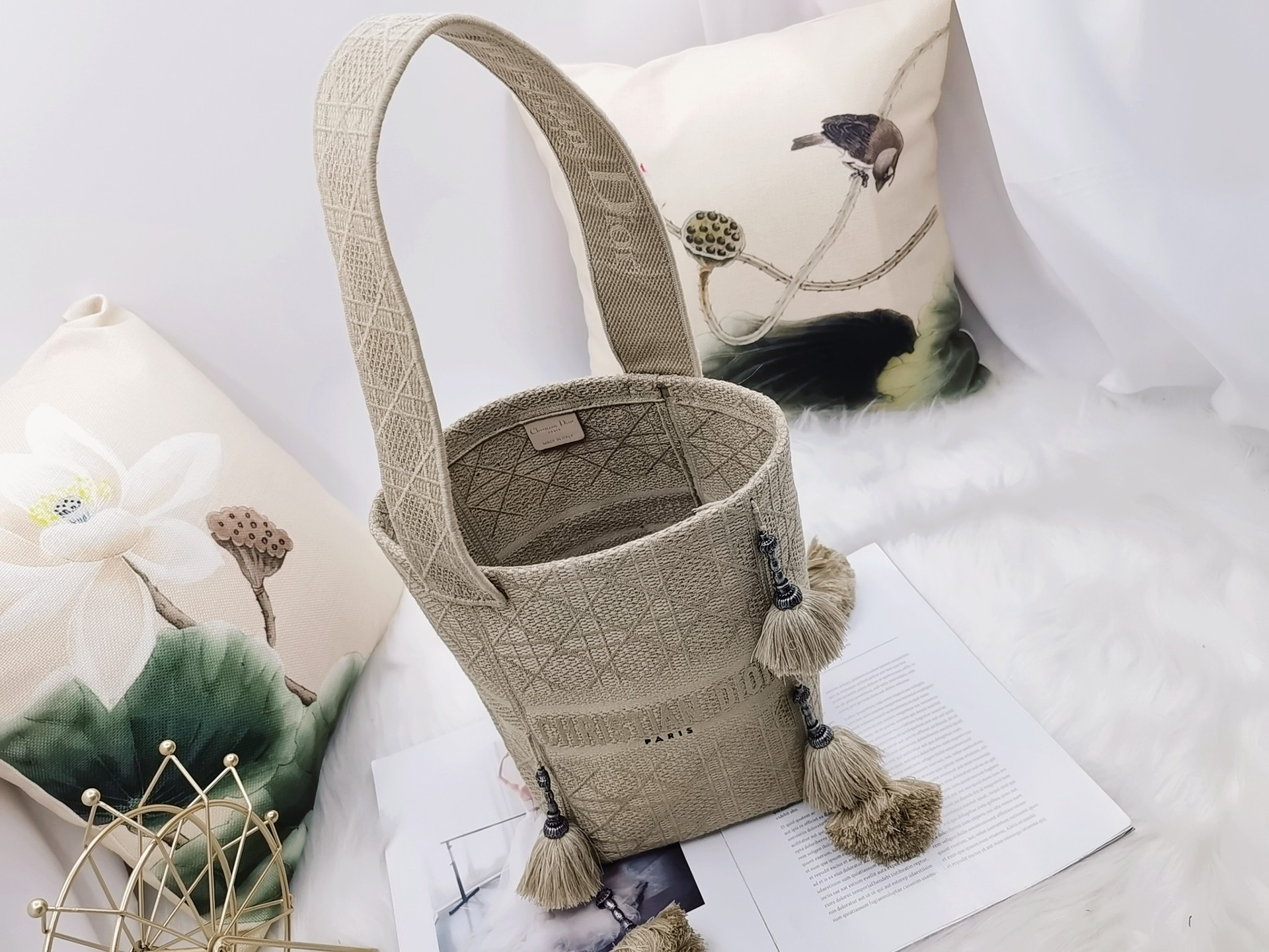 D*or bubble paisley print bucket