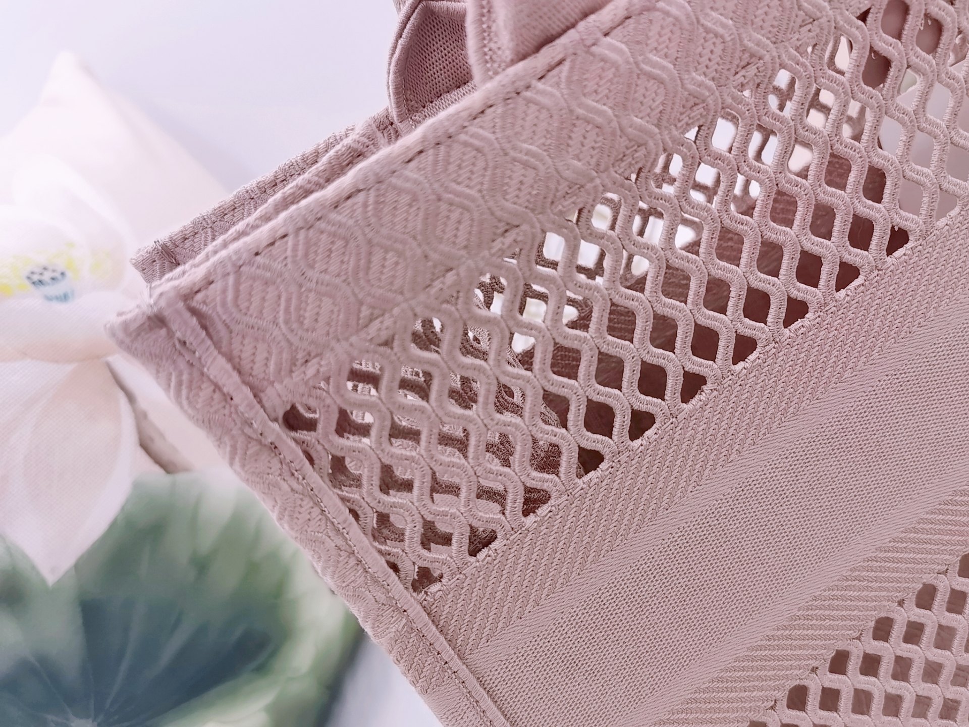 D*or book tote