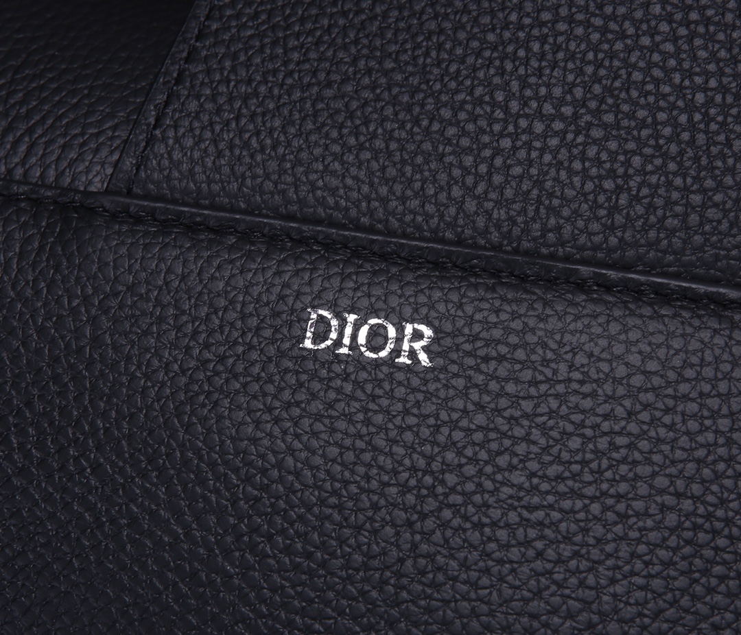 D*or men’s saddle bag