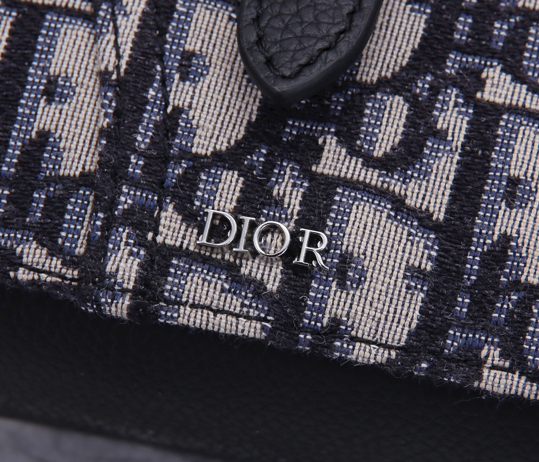 D*or cell phone bag