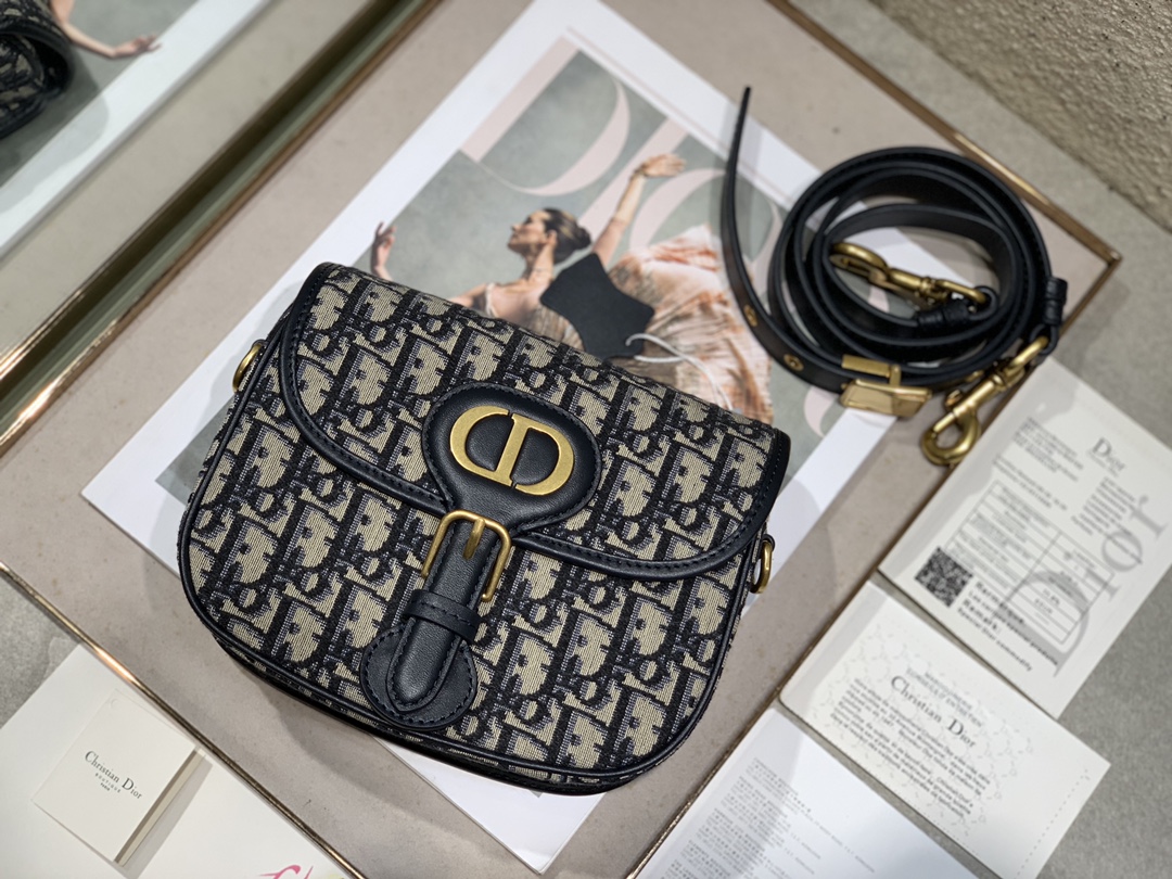 D*or bobby bag