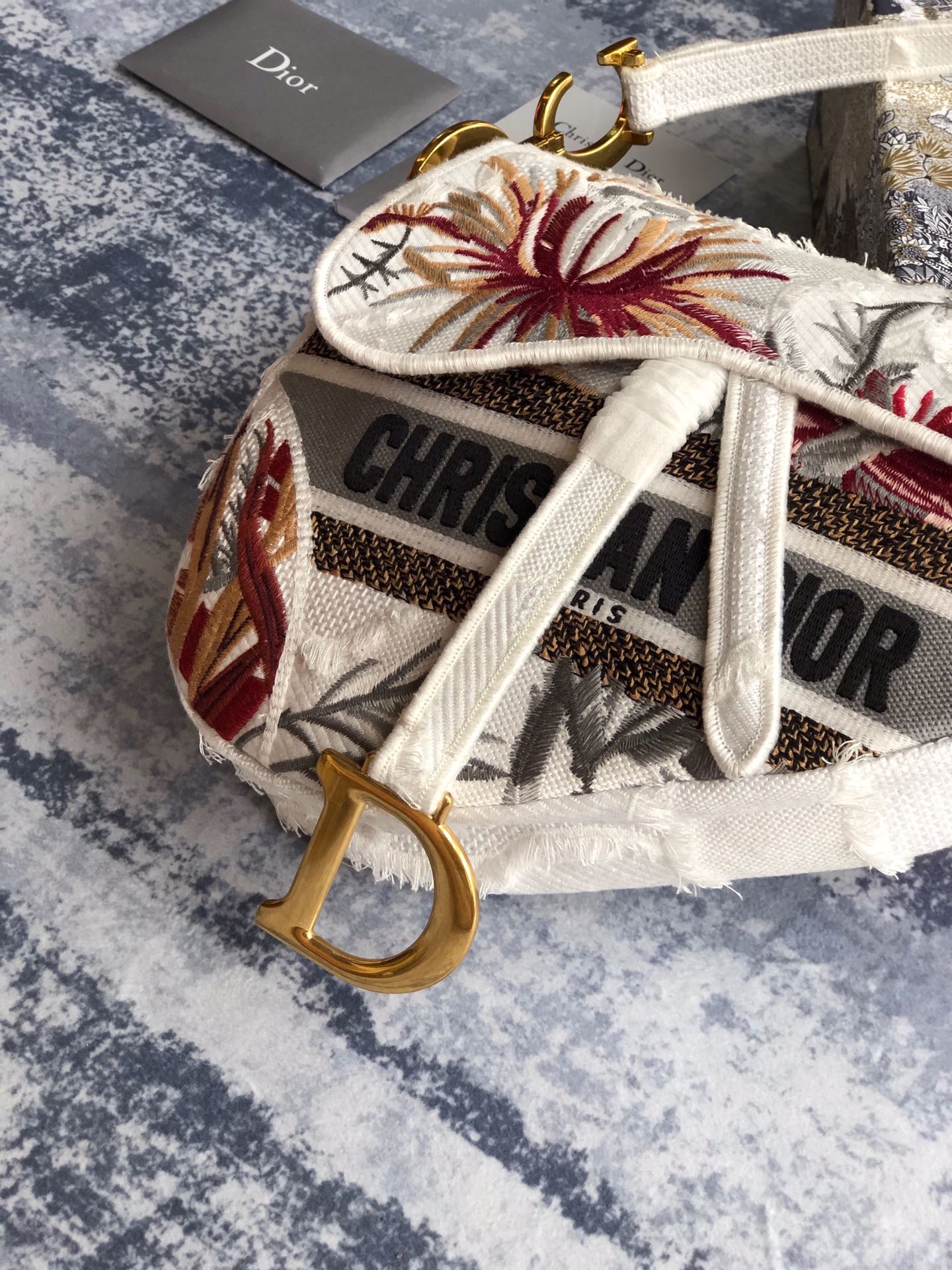 D*or saddle bag