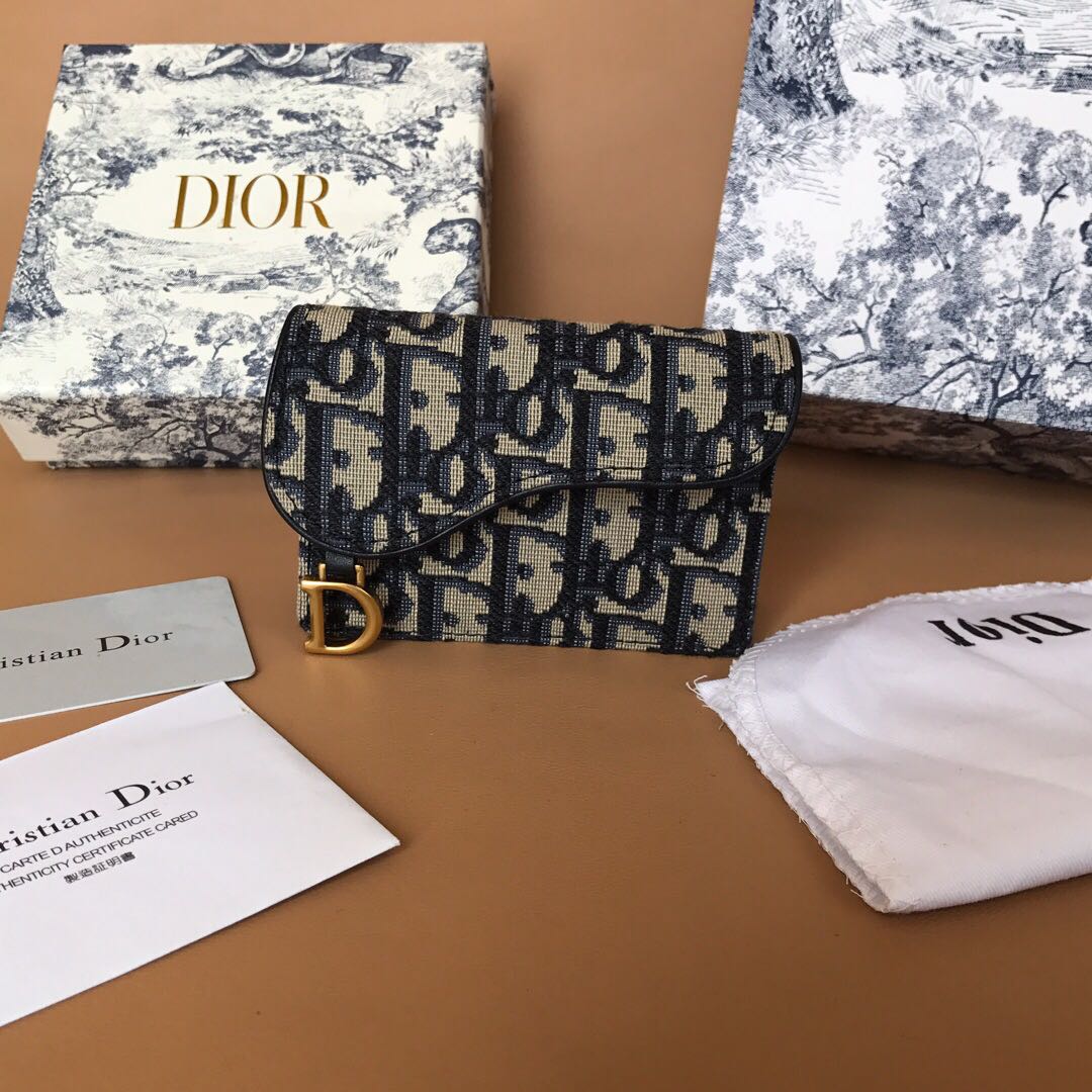 D*or case card