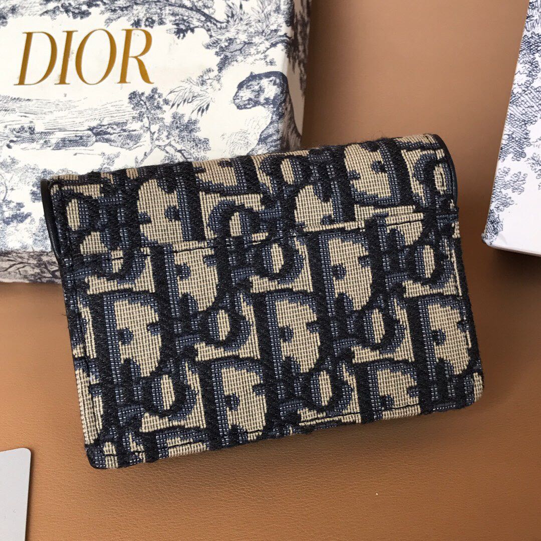 D*or case card