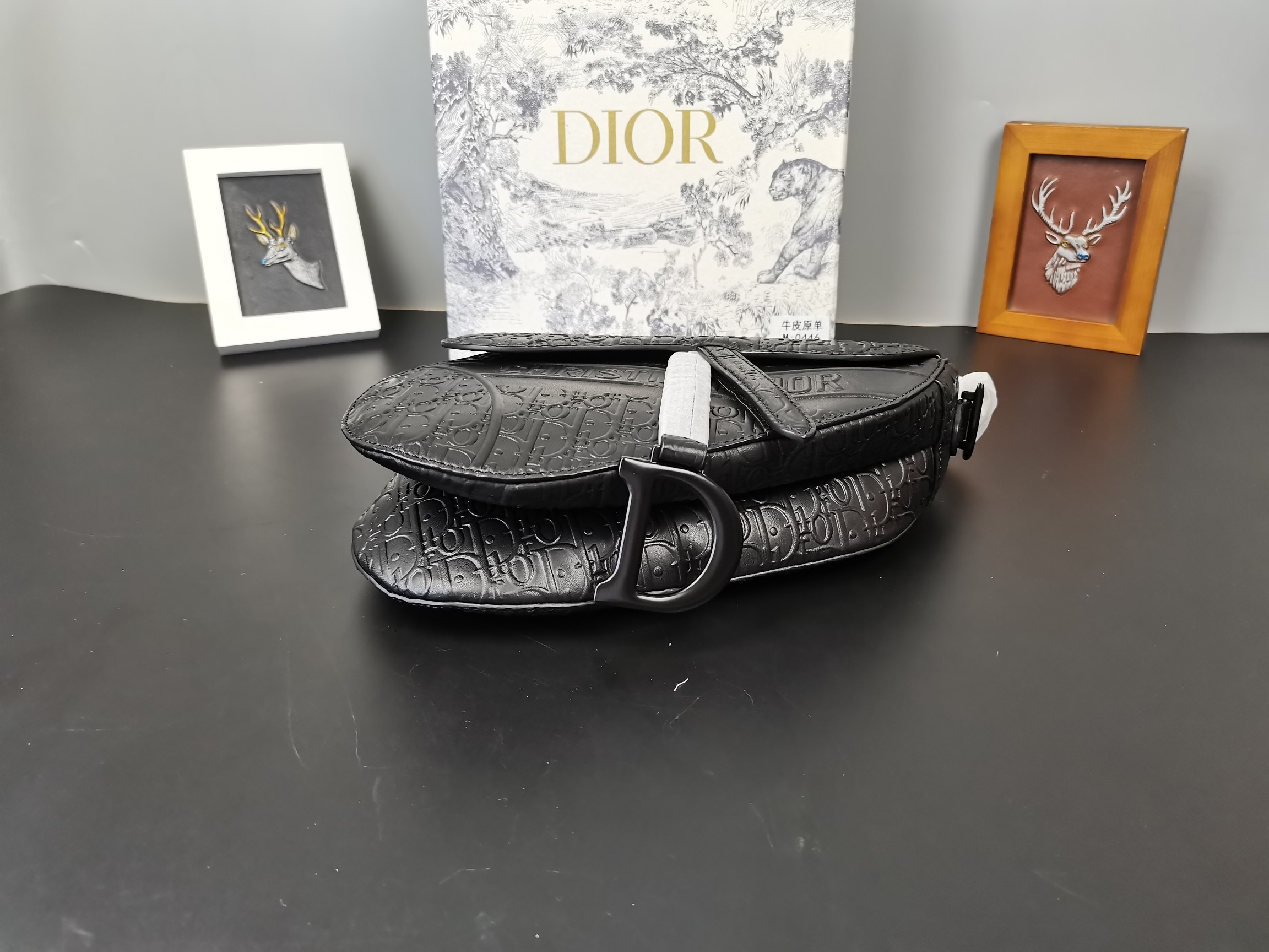 D*or men’s saddle bag
