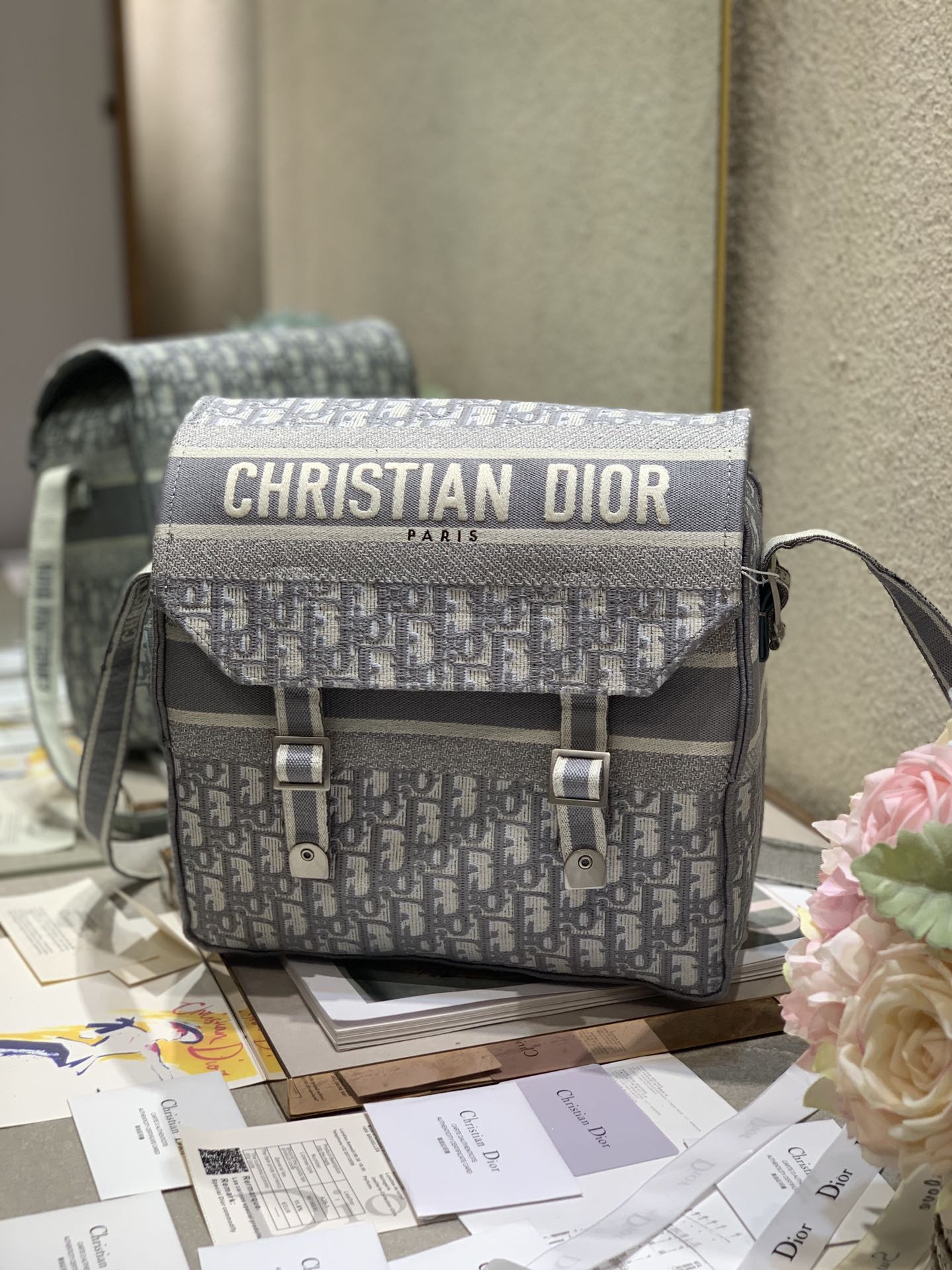 D*or oblique camp bag
