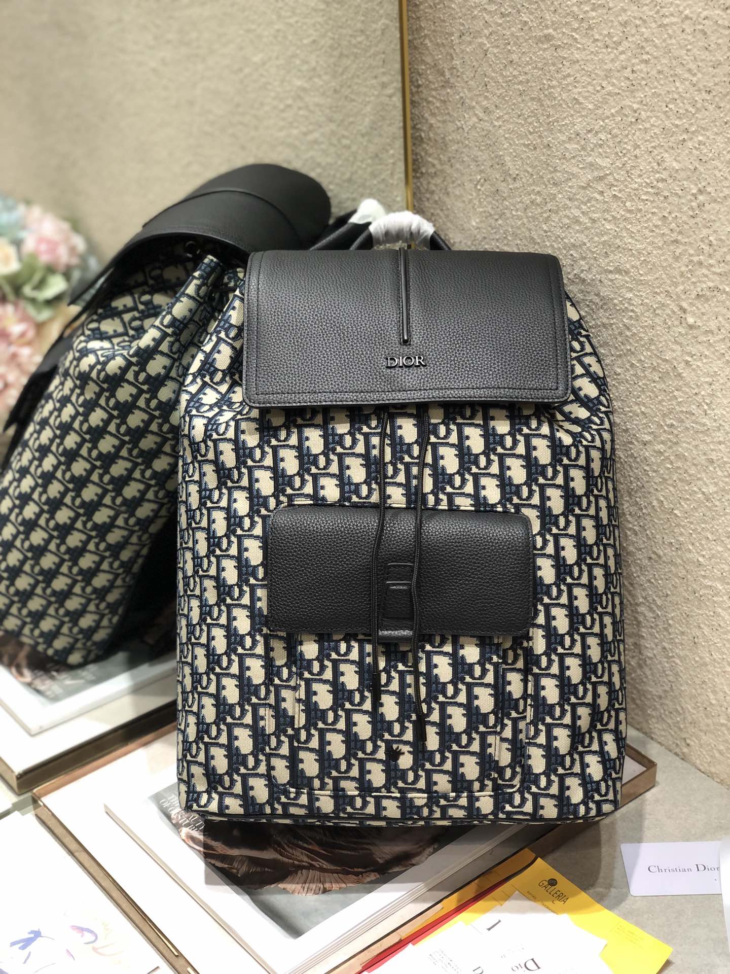 motion D*or oblique backpack