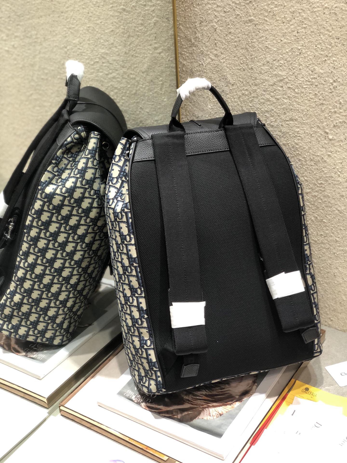 motion D*or oblique backpack
