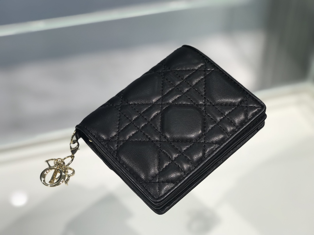 D*or cannage wallet
