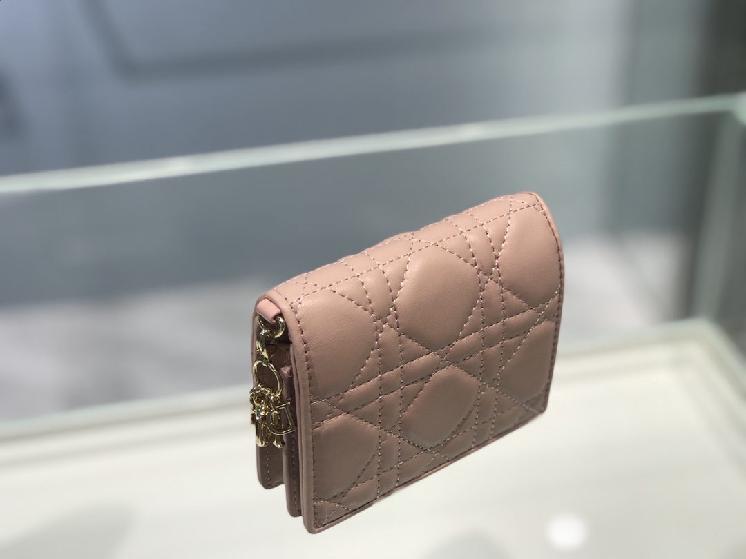 D*or cannage wallet