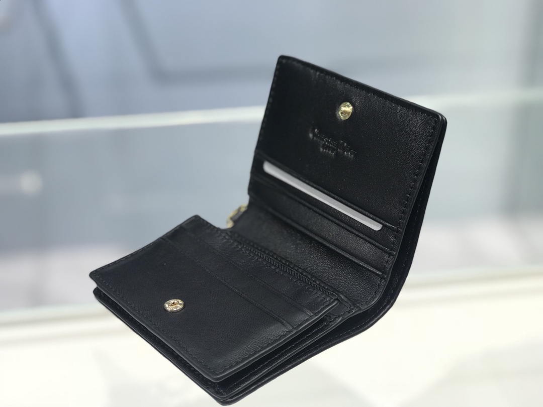D*or cannage wallet