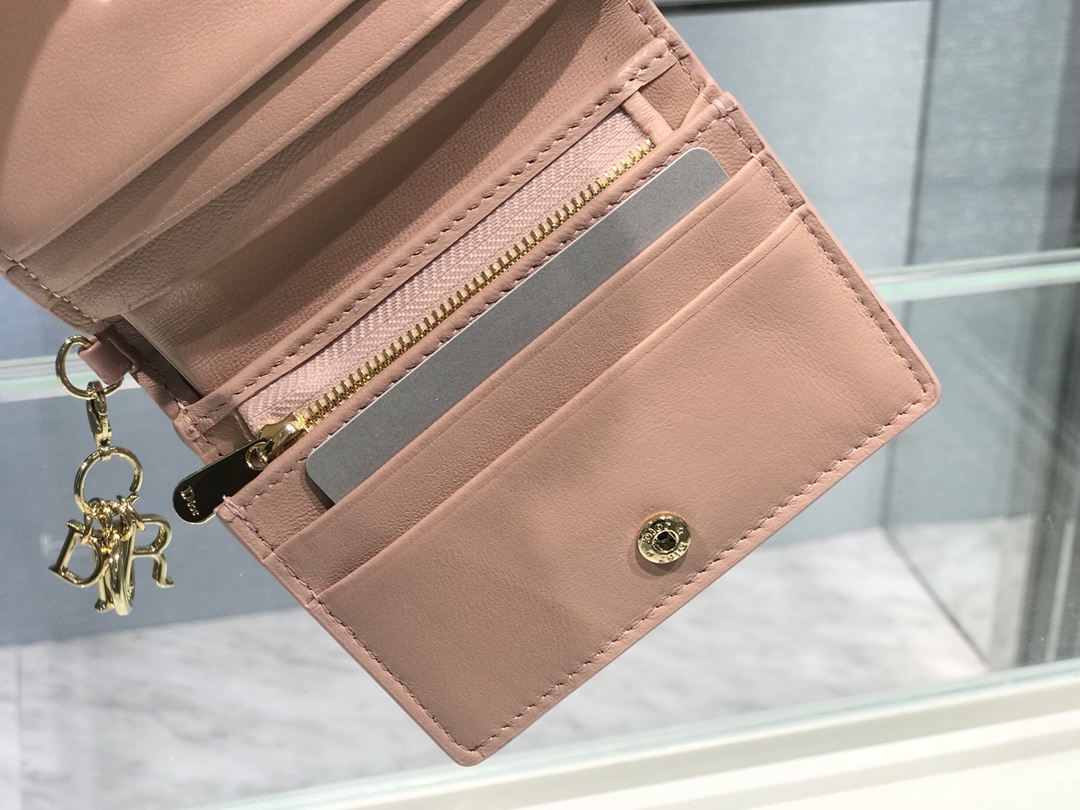 D*or cannage wallet