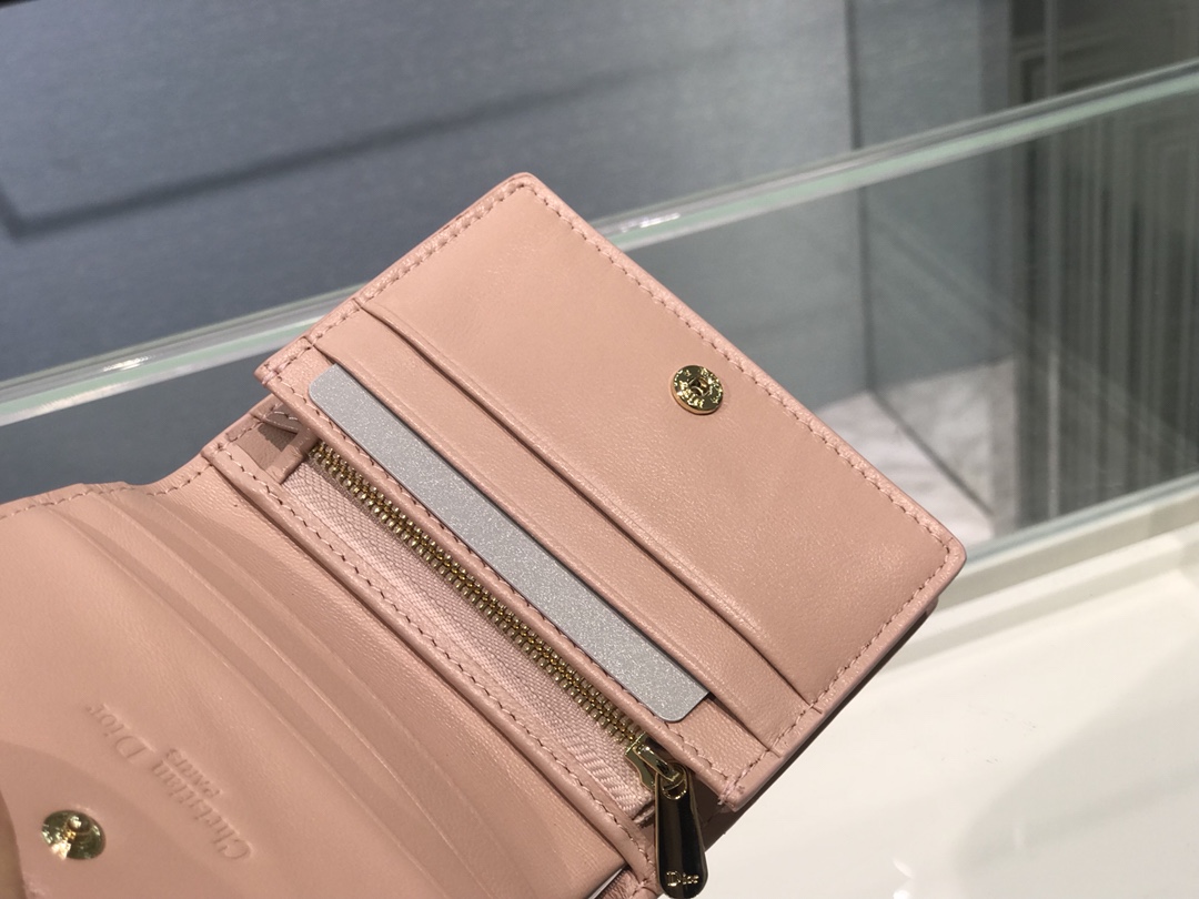 D*or cannage wallet