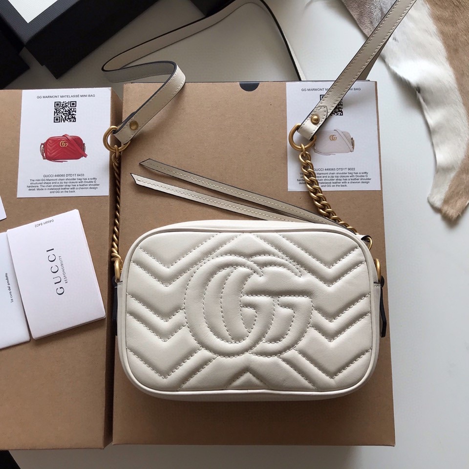 GG Marmont matelassé mini bag-18 CM