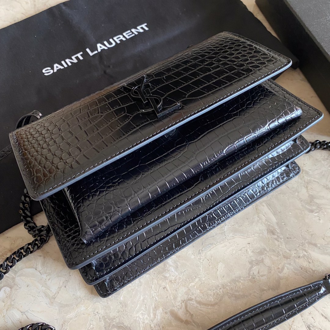 MANHATTAN MEDIUM SHOPPING BAG IN BOX SAINT LAURENT LEATHER