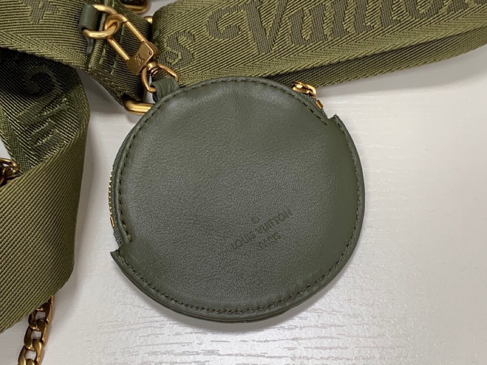 l**is V*t*n new wave multi-pochette