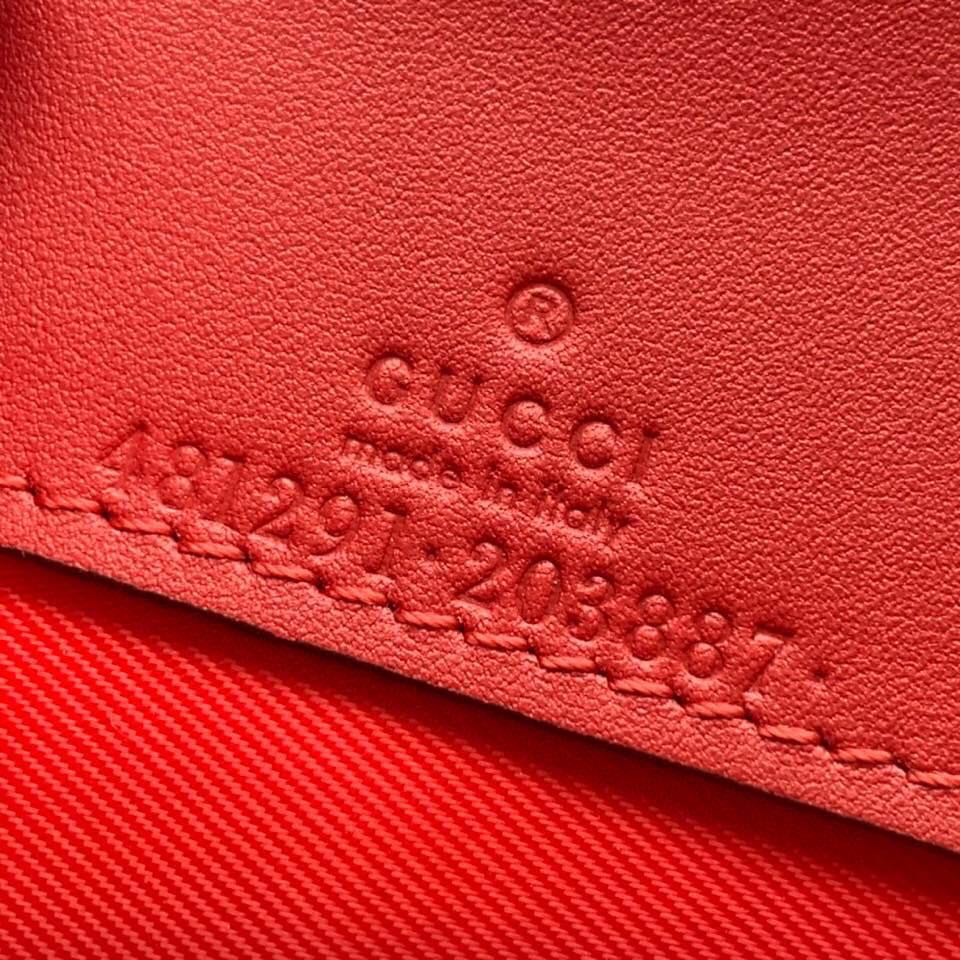 G*u*i cherry wallet