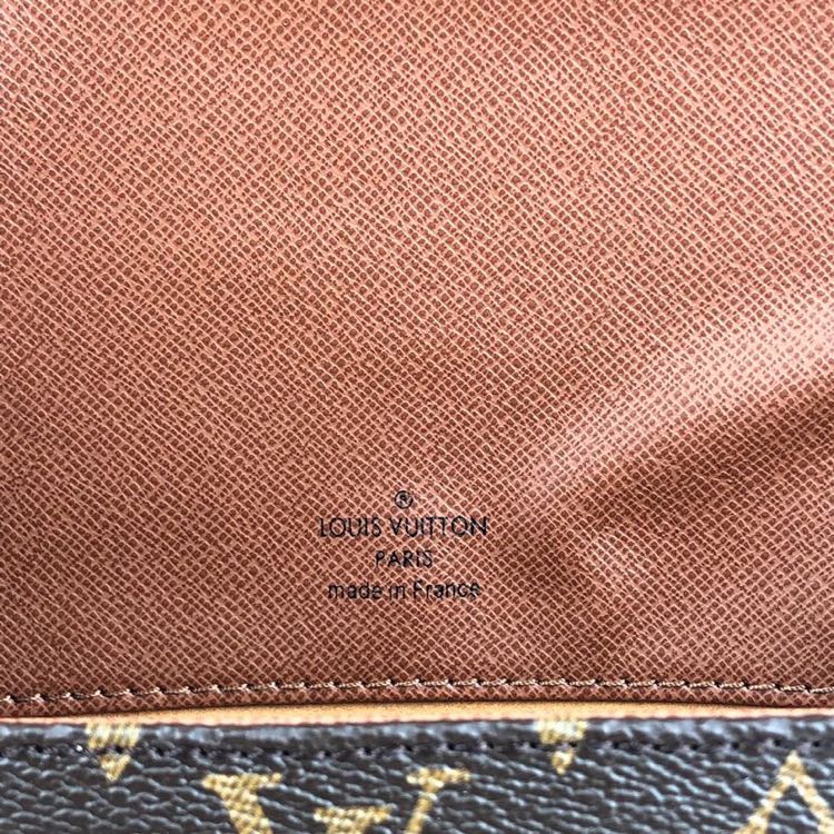 l**is V*t*n musette tango short shoulder bag