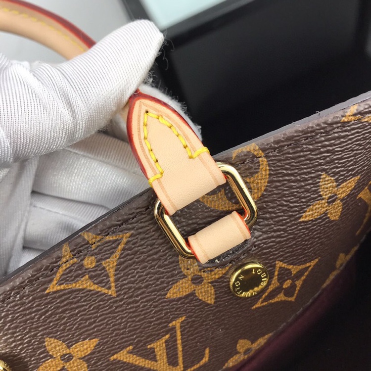 l**is V*t*n monogram montaigne gm