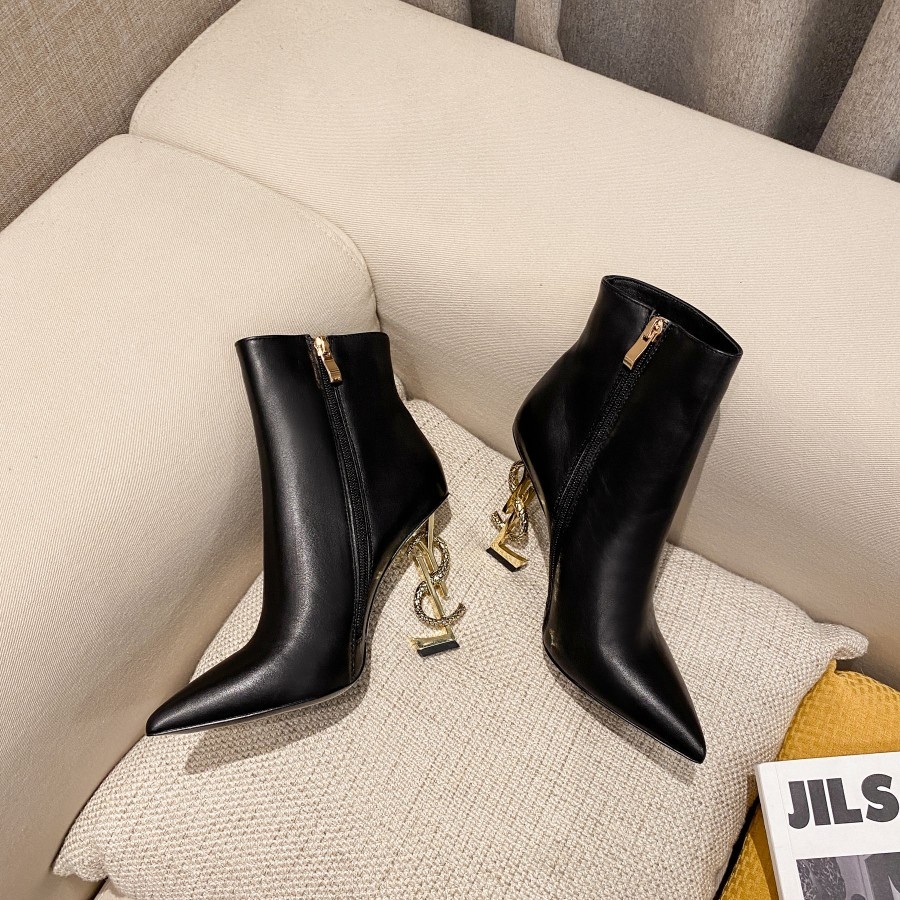 Yves Saint Laurent High Heels