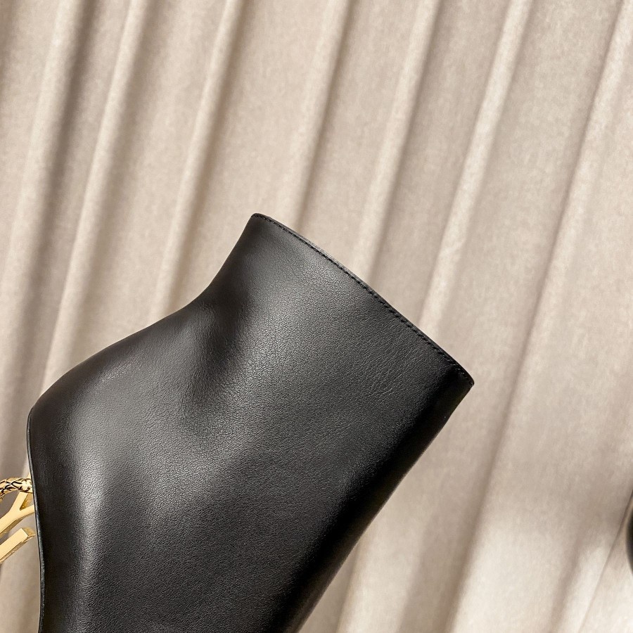 Yves Saint Laurent High Heels