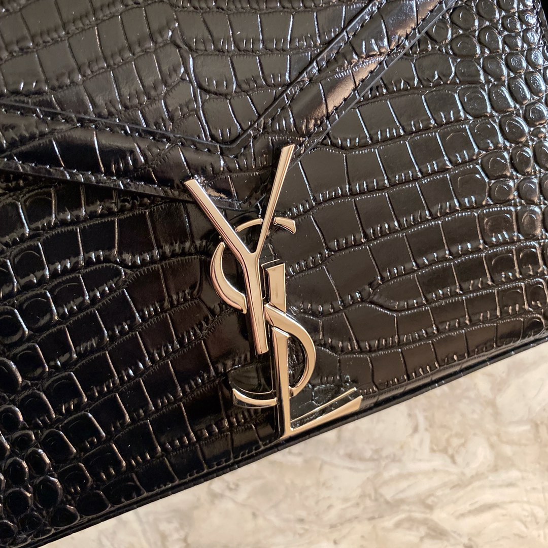 CASSANDRA MONOGRAM CLASP BAG IN MATTE PYTHON