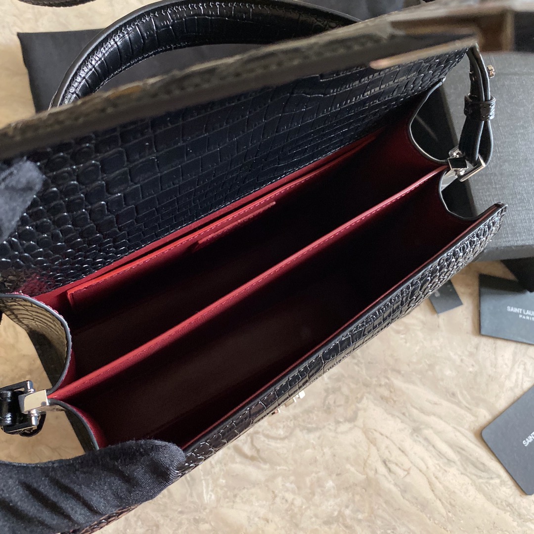 CASSANDRA MONOGRAM CLASP BAG IN MATTE PYTHON
