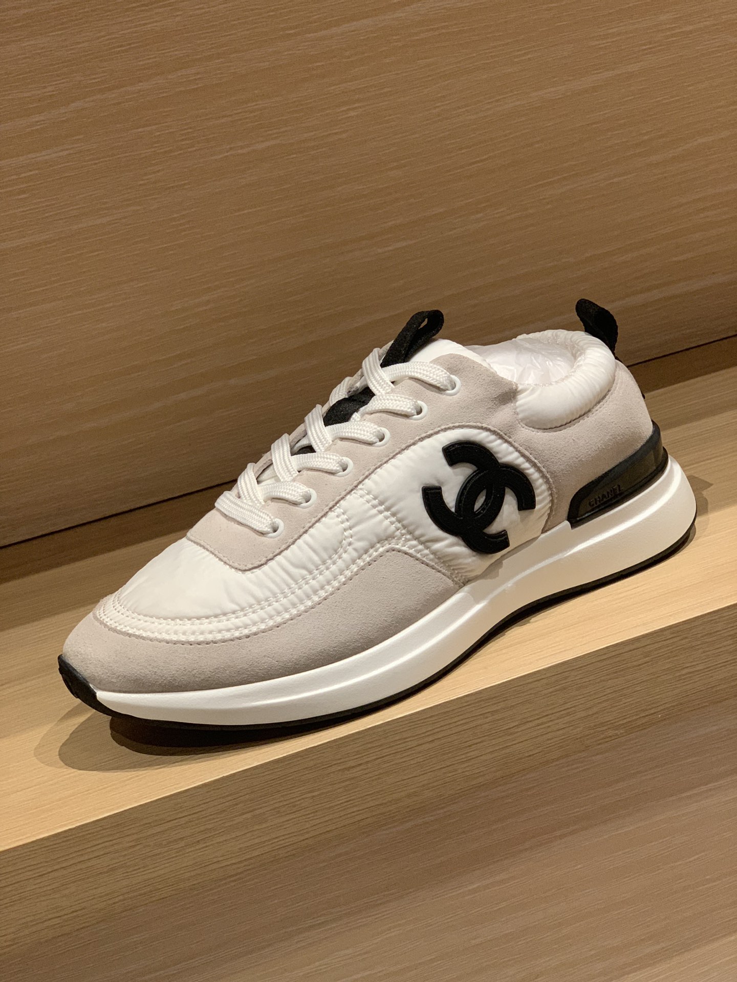 Ch*el sneaker