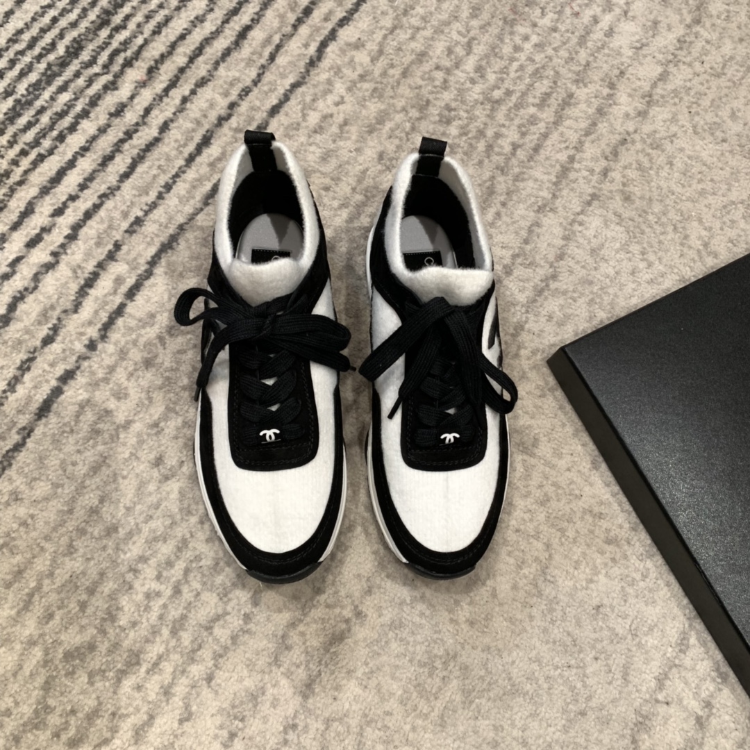 Ch*el sneaker