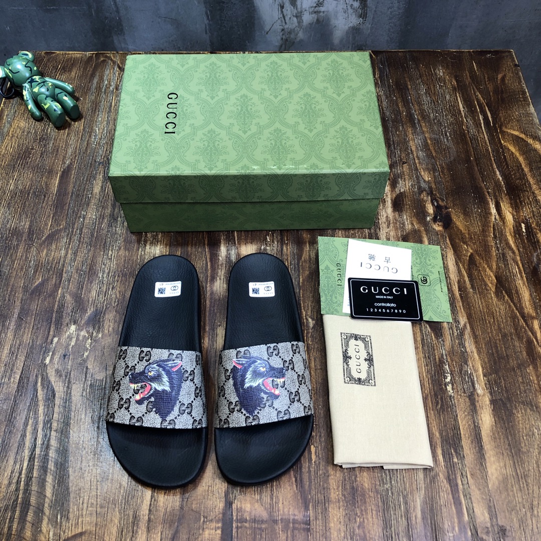 G*u*i slippers 6