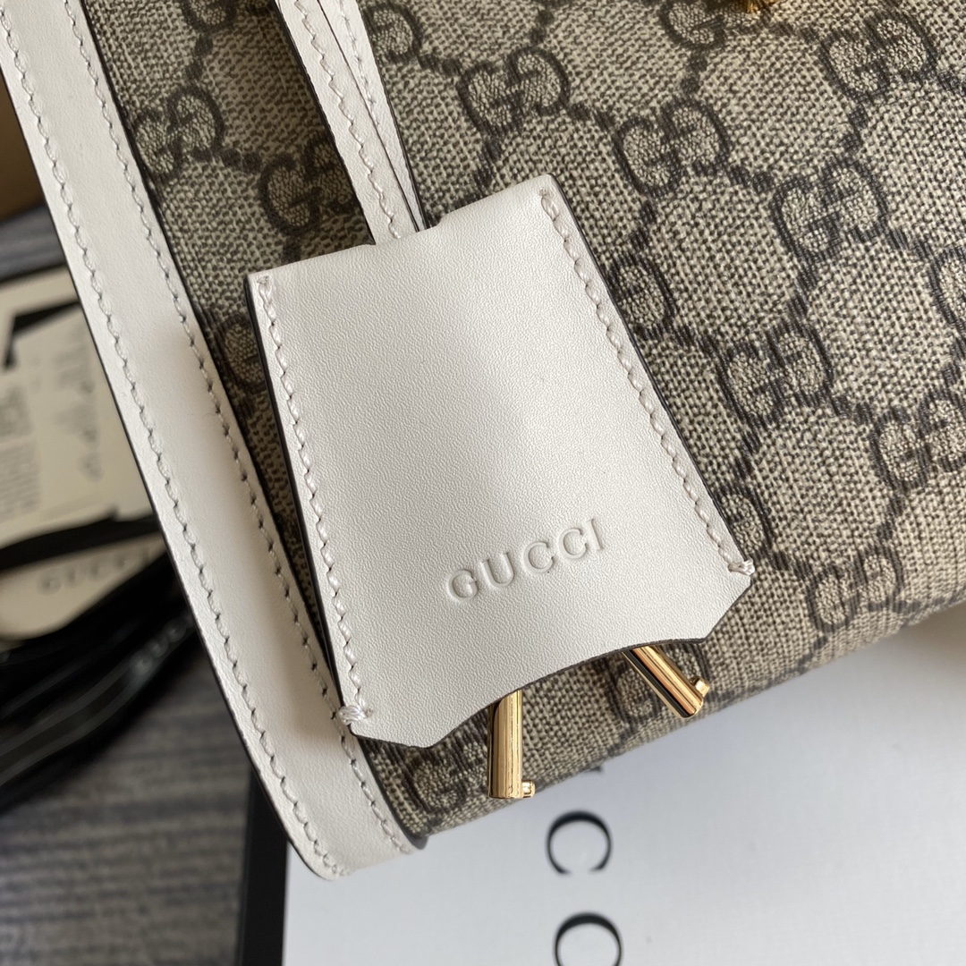 G*u*i padlock small shoulder bag