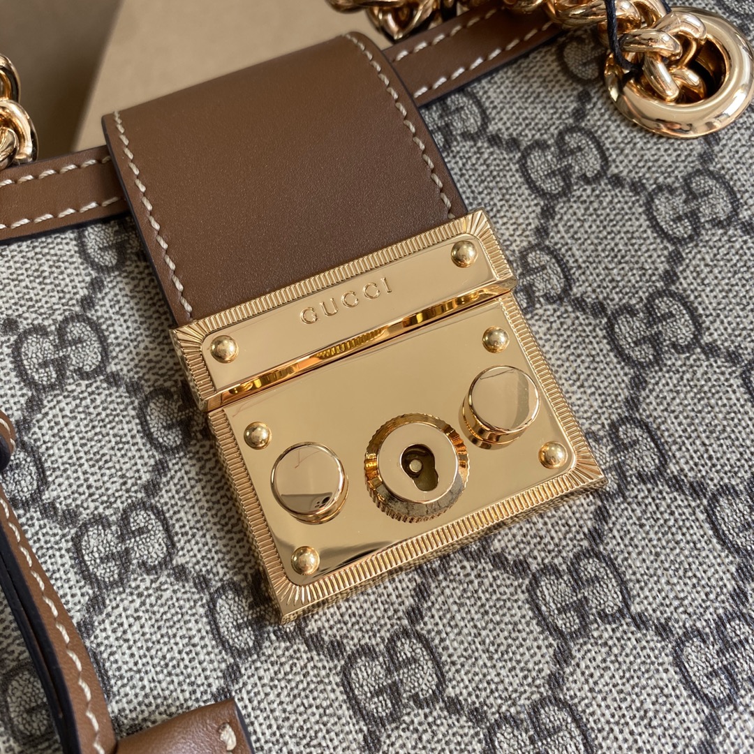 G*u*i padlock small shoulder bag