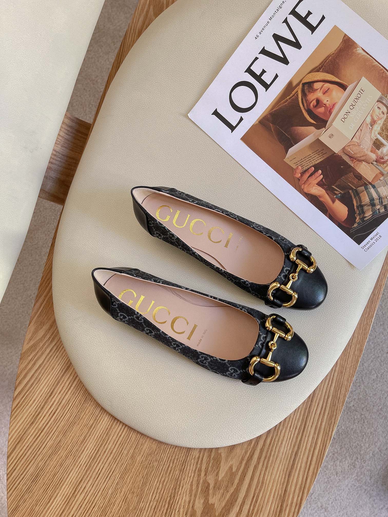 G*u*i flats 8