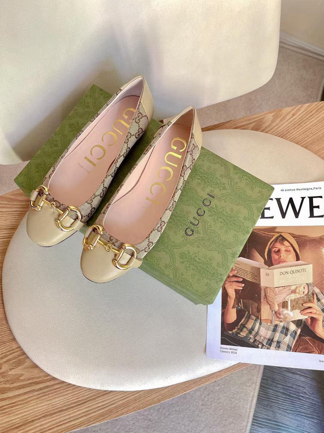 G*u*i flats 9