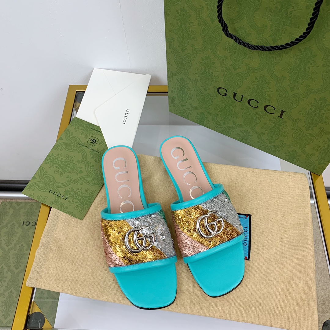 G*u*i slippers 73