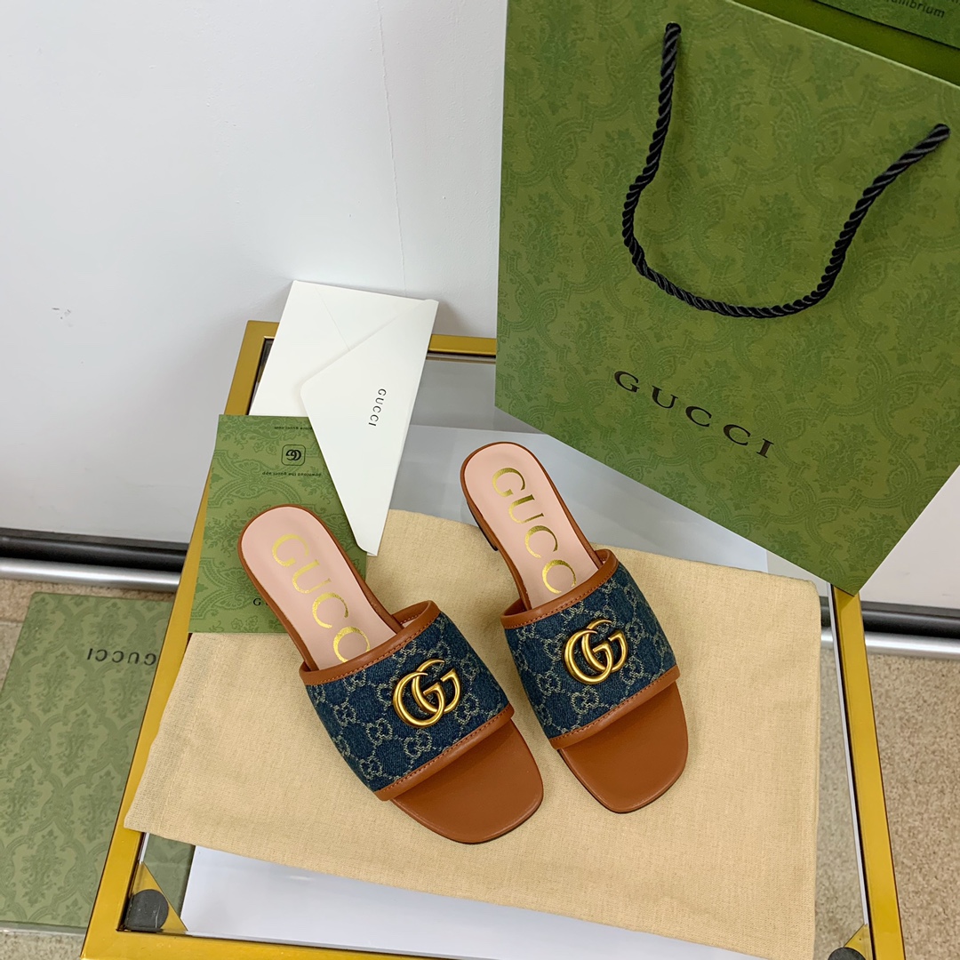 G*u*i slippers 78