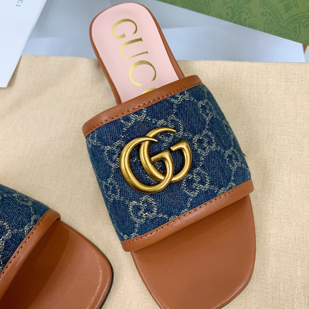 G*u*i slippers 78