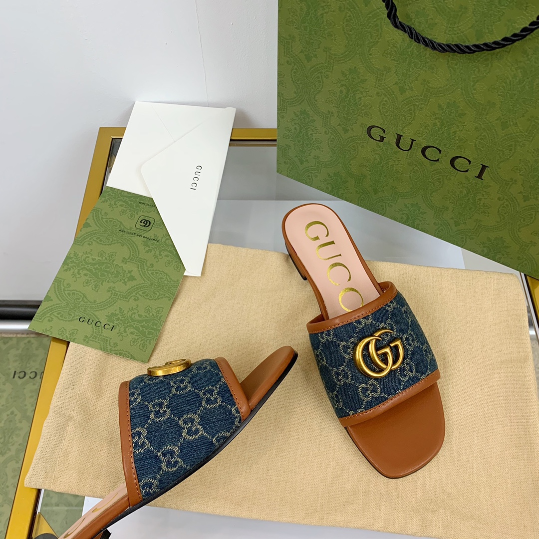 G*u*i slippers 78