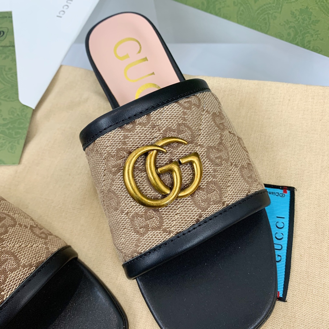 G*u*i slippers 79