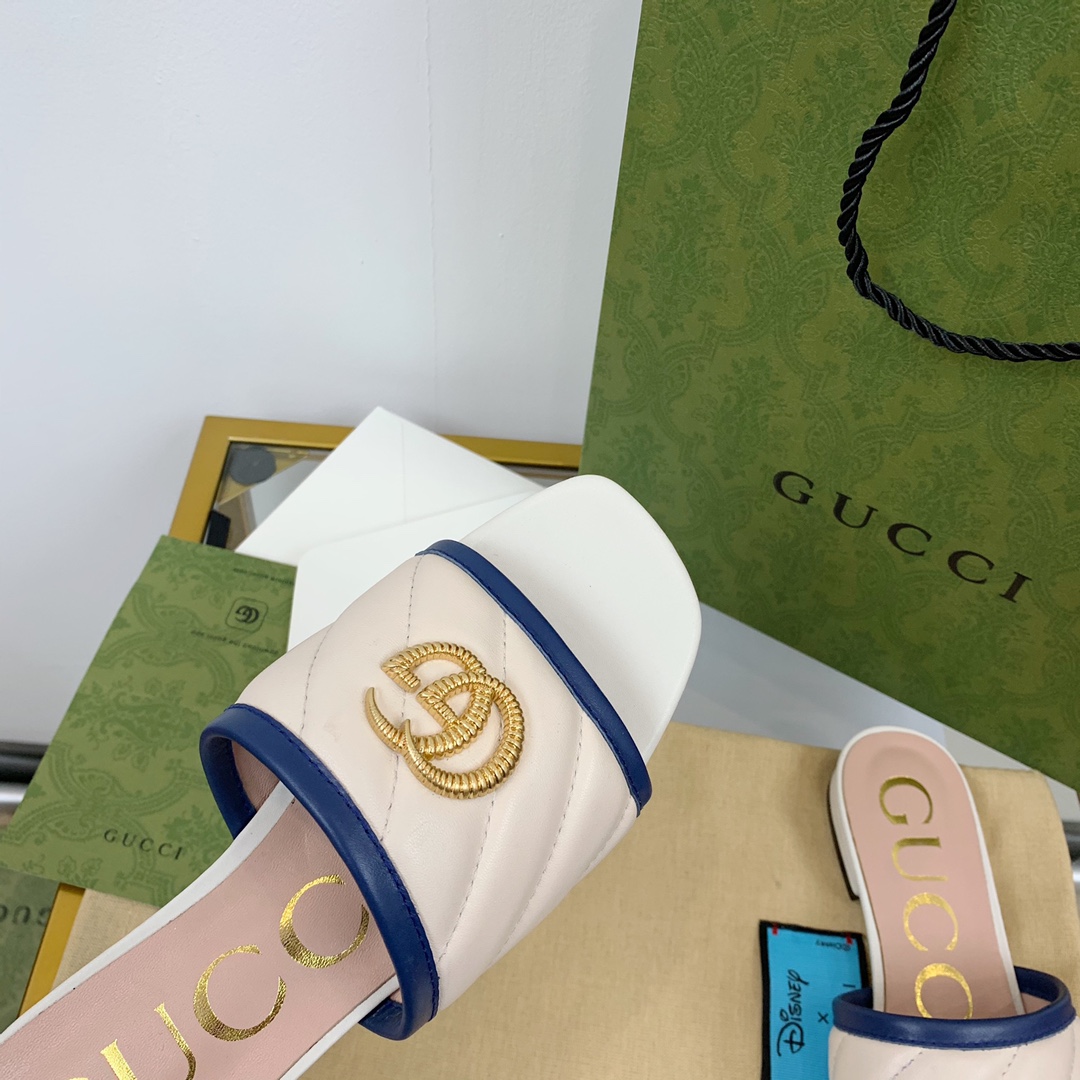 G*u*i slippers 83