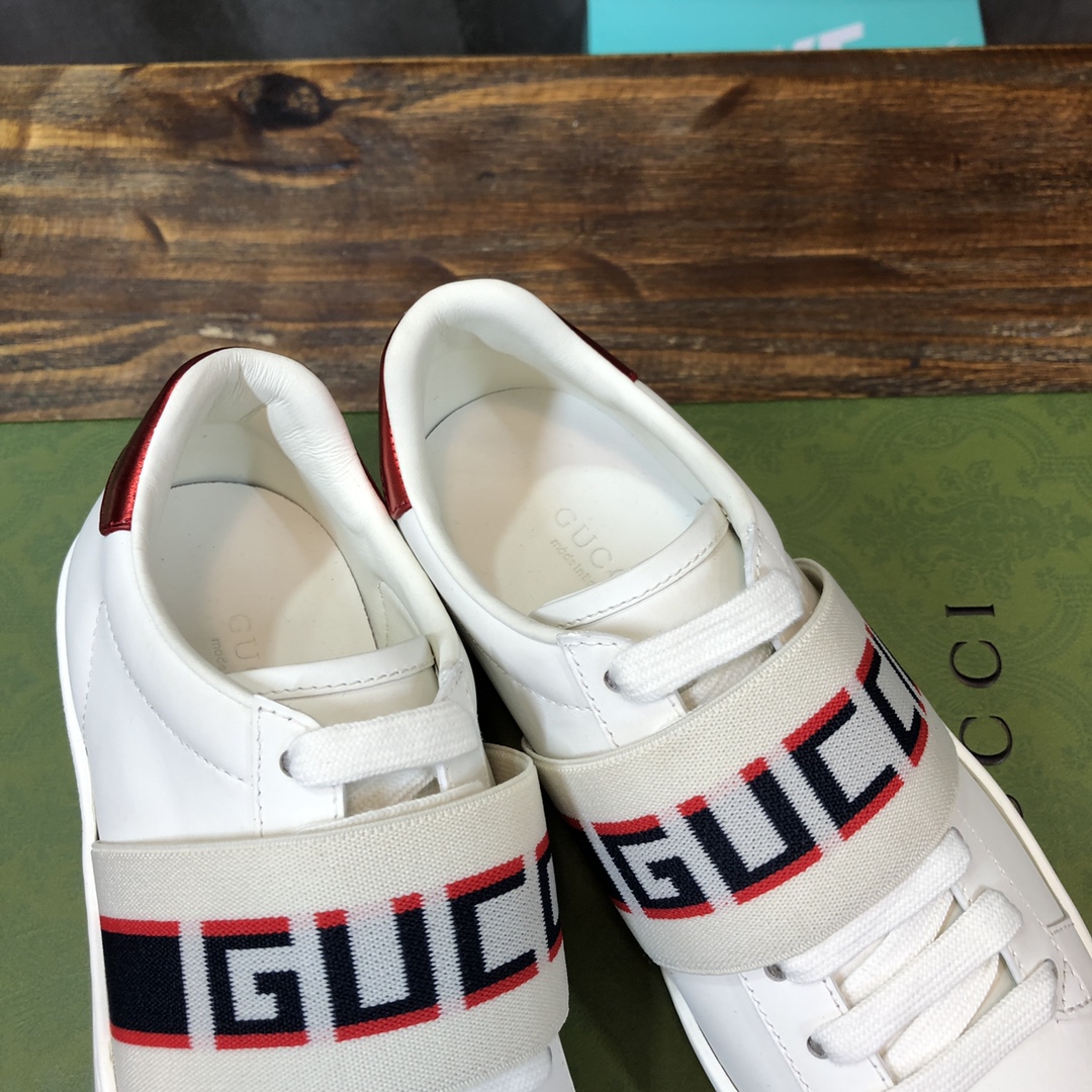 G*u*i flats 48