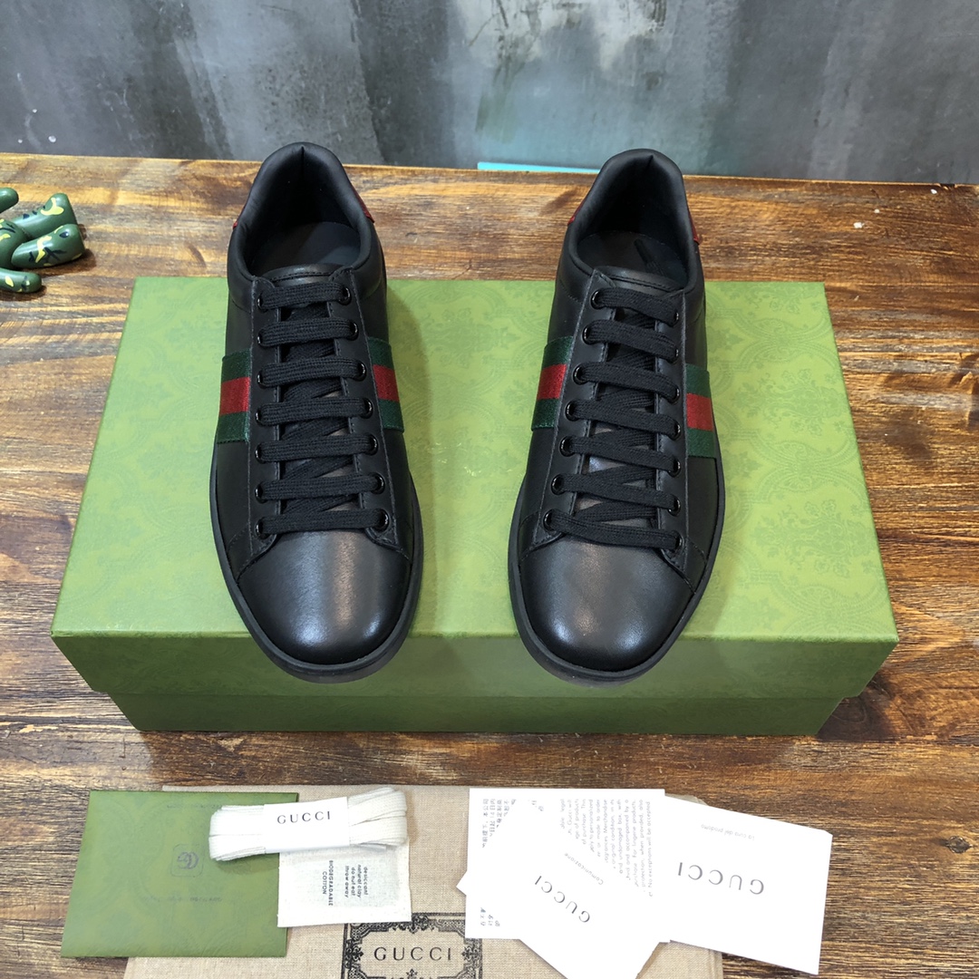 G*u*i flats 53