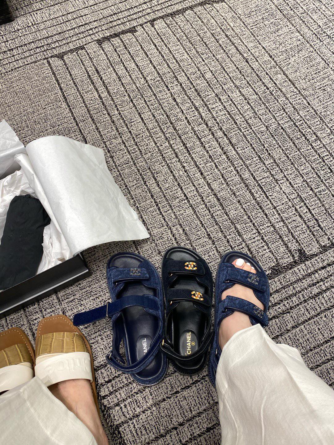 Ch*el slippers 1