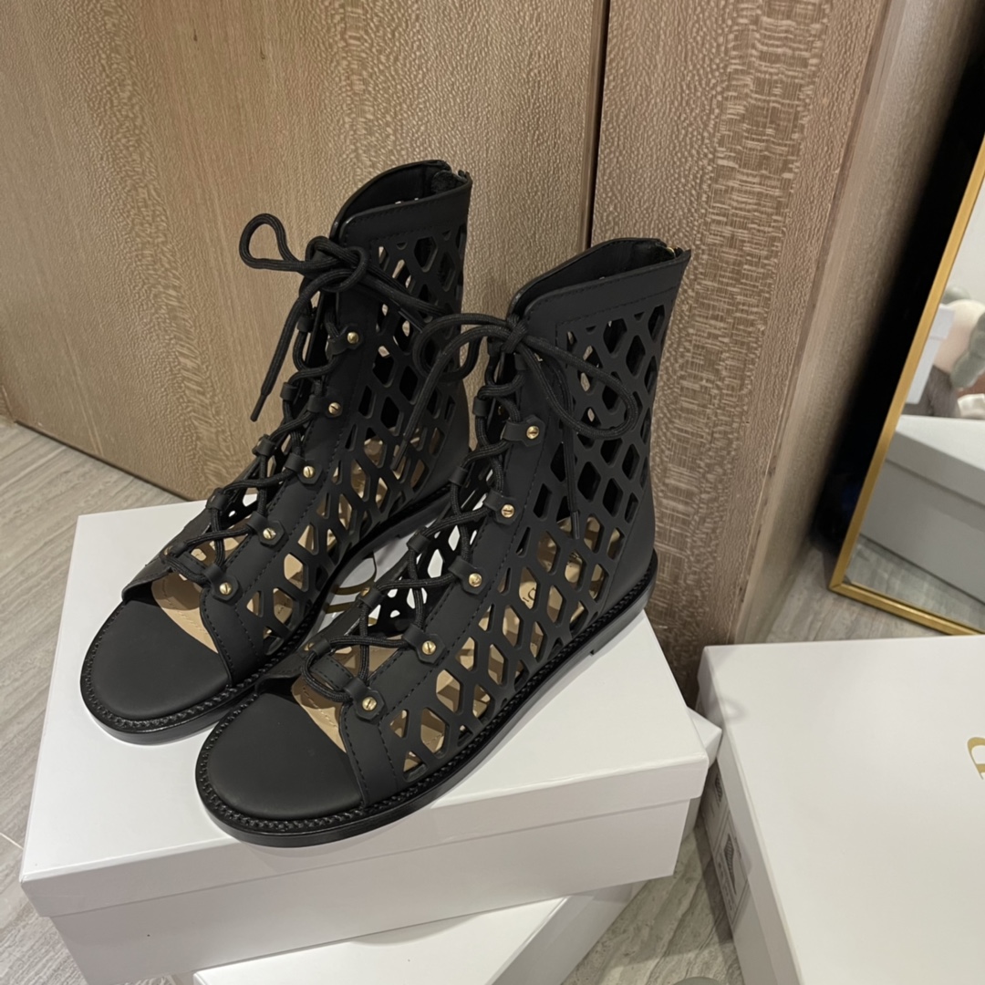 D*or boots 1
