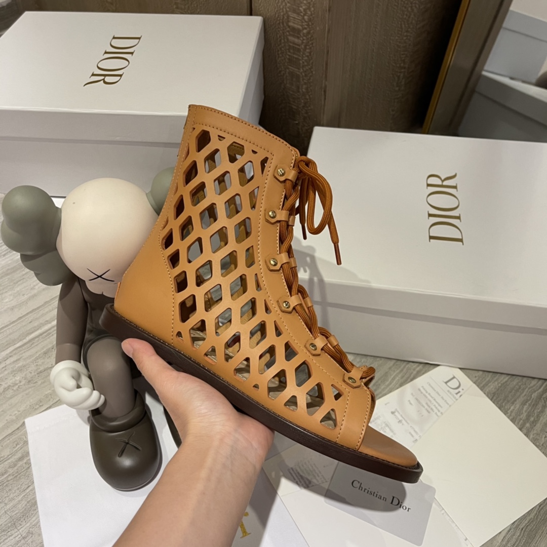 D*or boots 3