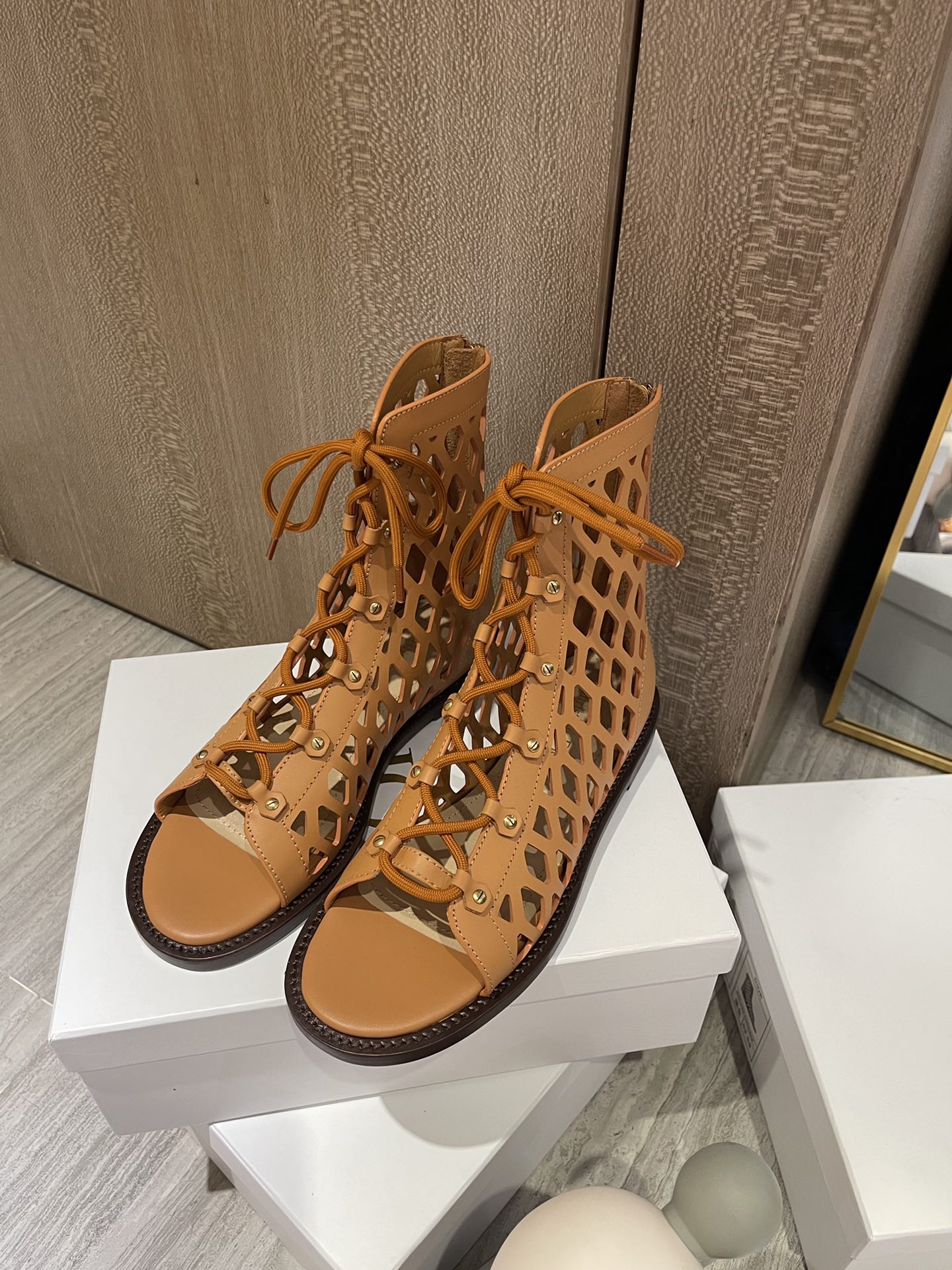 D*or boots 3