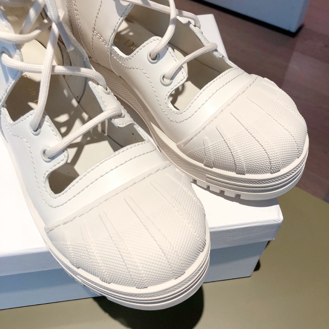 D*or boots 4
