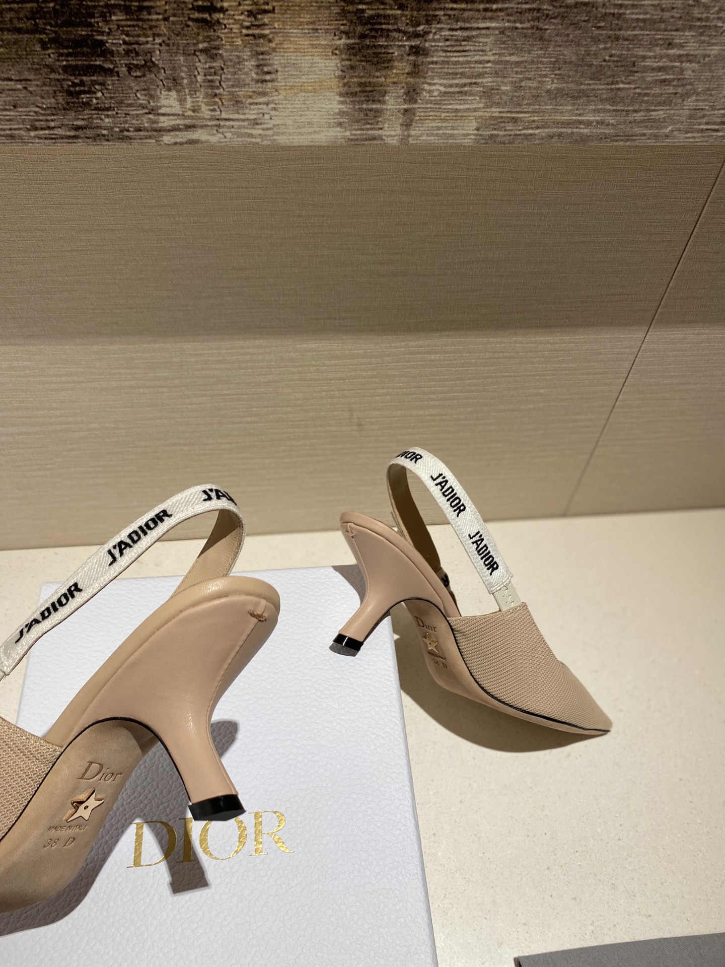 D*or high heels 4